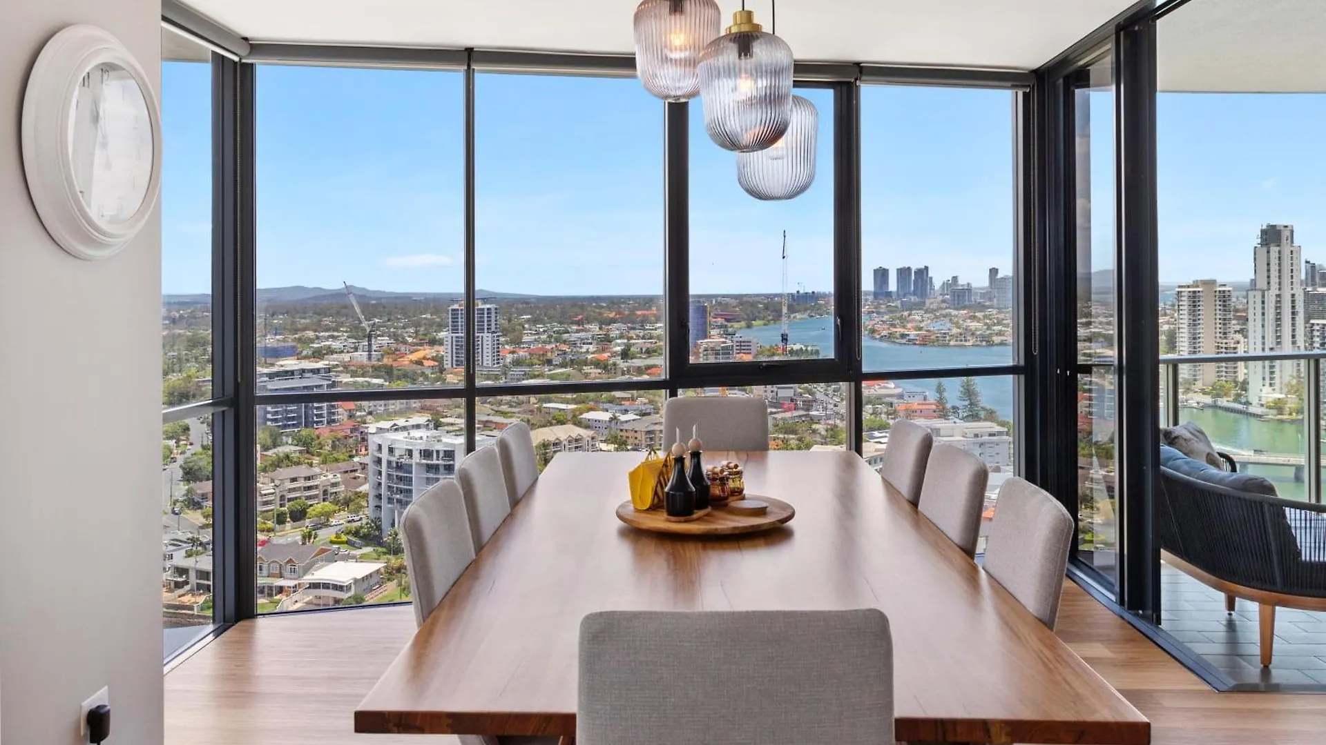 Stunning 180 Degree Views At Avalon Apartment Gold Coast Australia