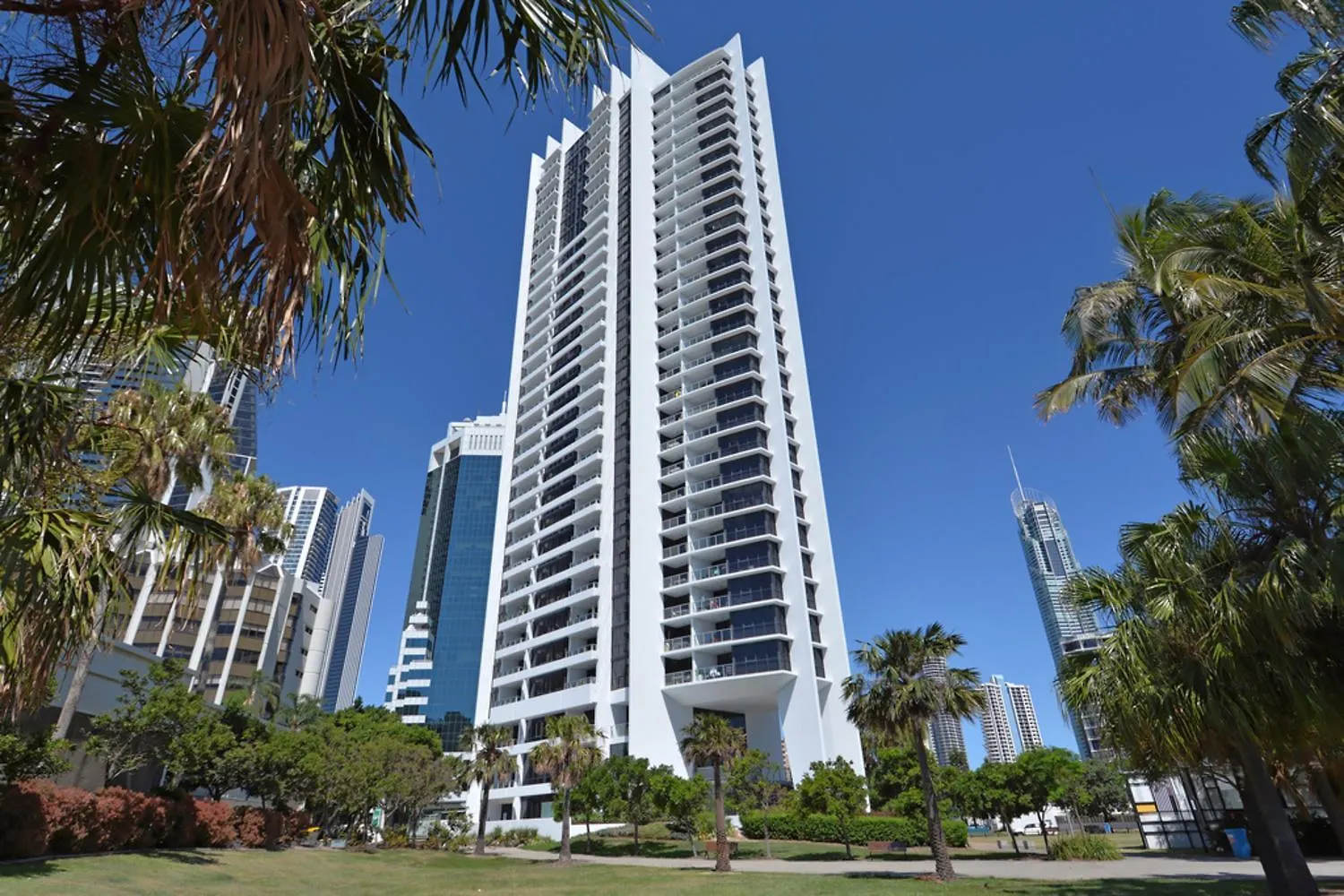 Stunning 180 Degree Views At Avalon Apartment Gold Coast